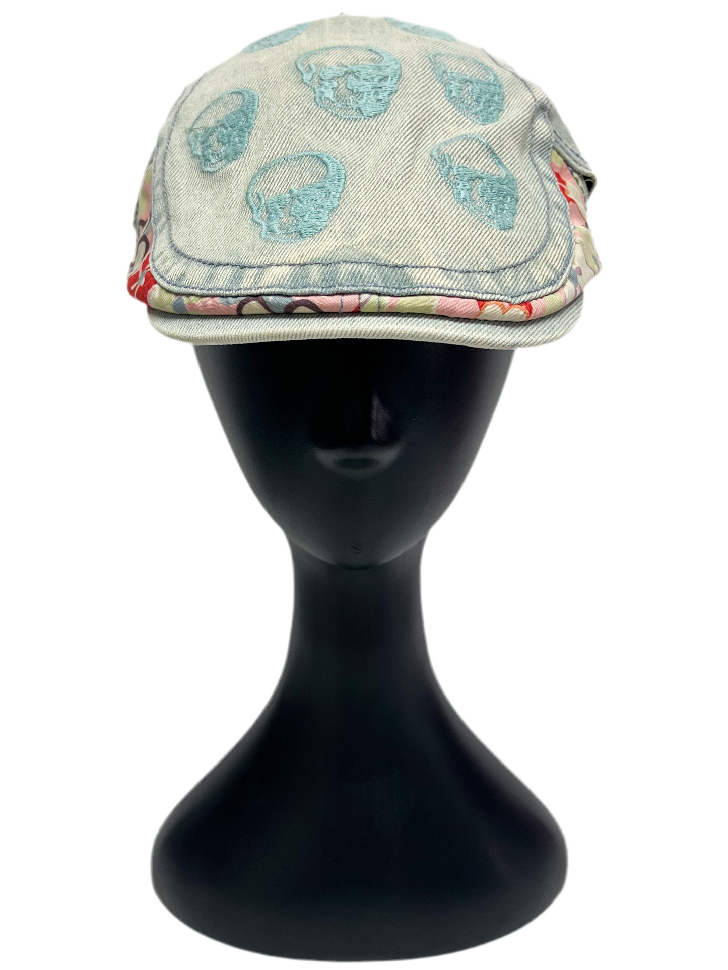 Multicolored stitch drivers cap hat