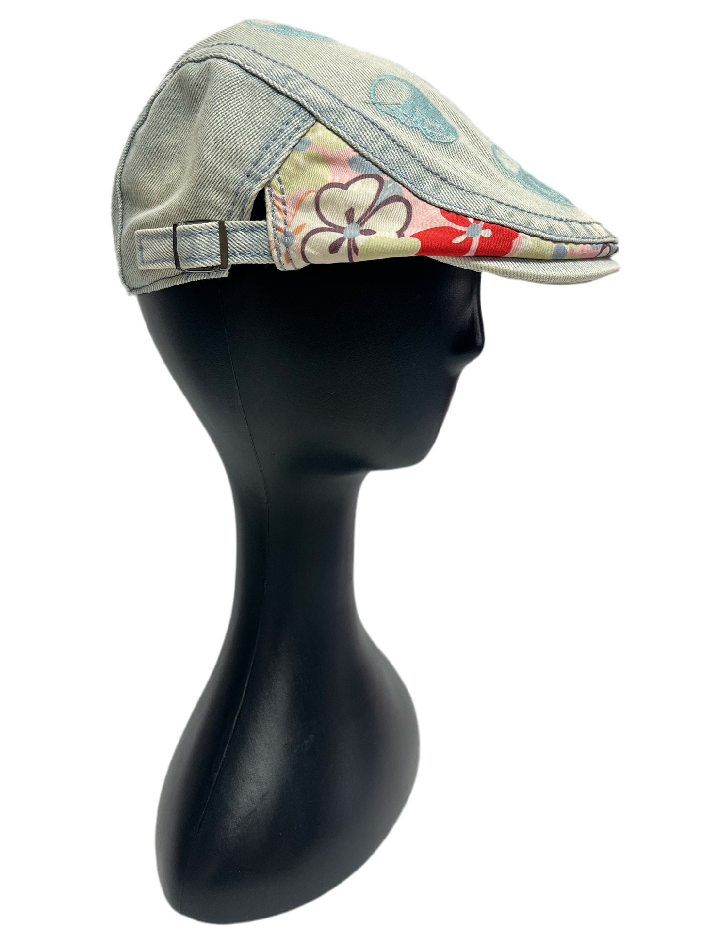 Multicolored stitch drivers cap hat