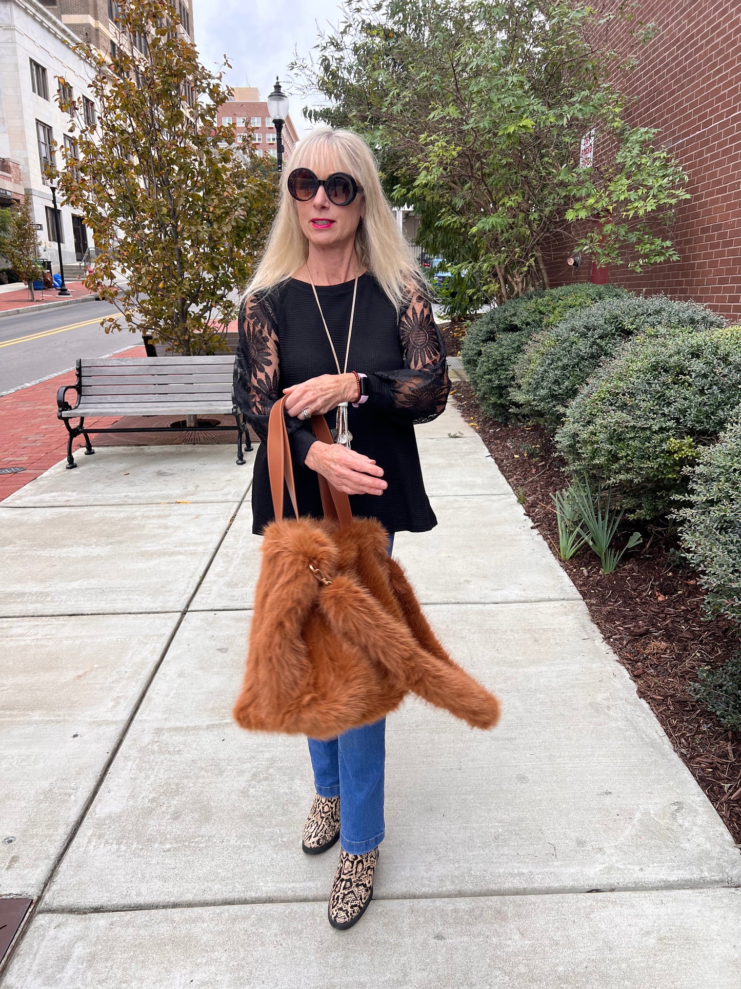 Long Sleeve Top w/Lace Sleeves