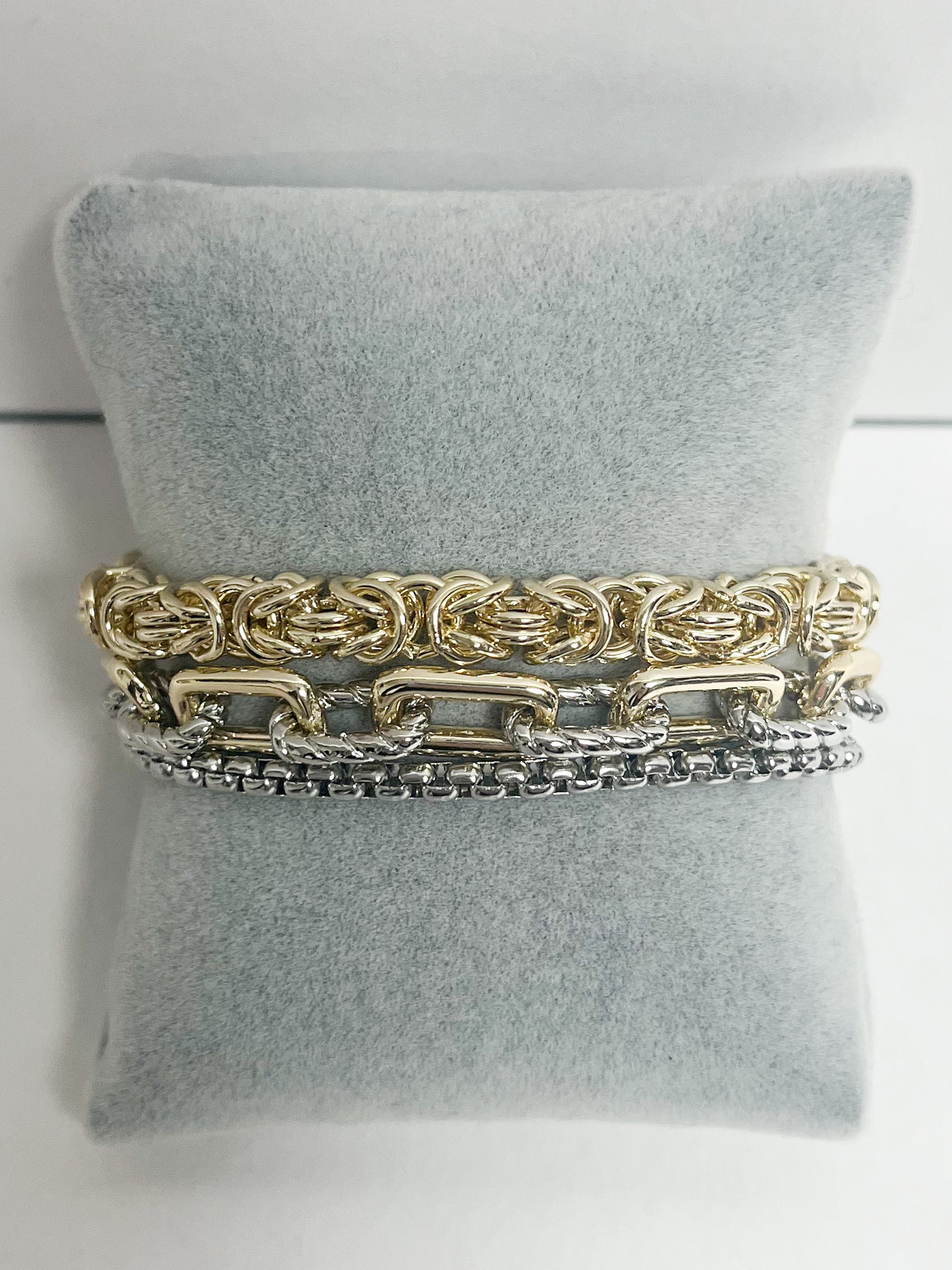 Layered chain bracelet
