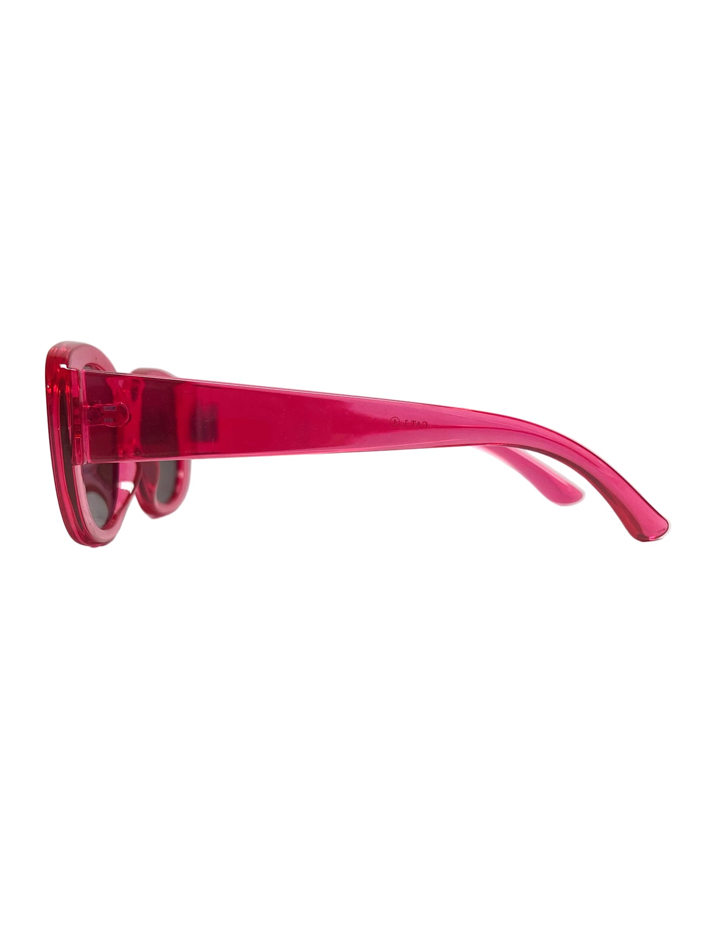 Rounded pink sunglasses