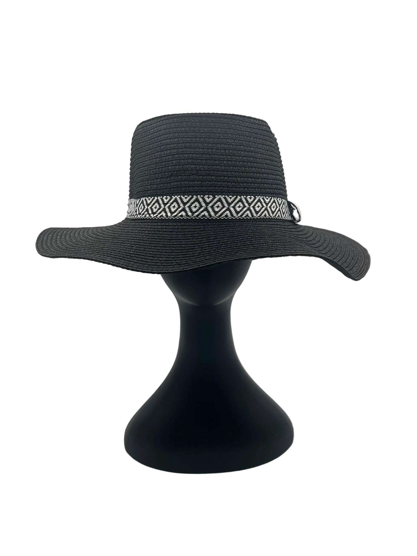 Black and white printed band hat