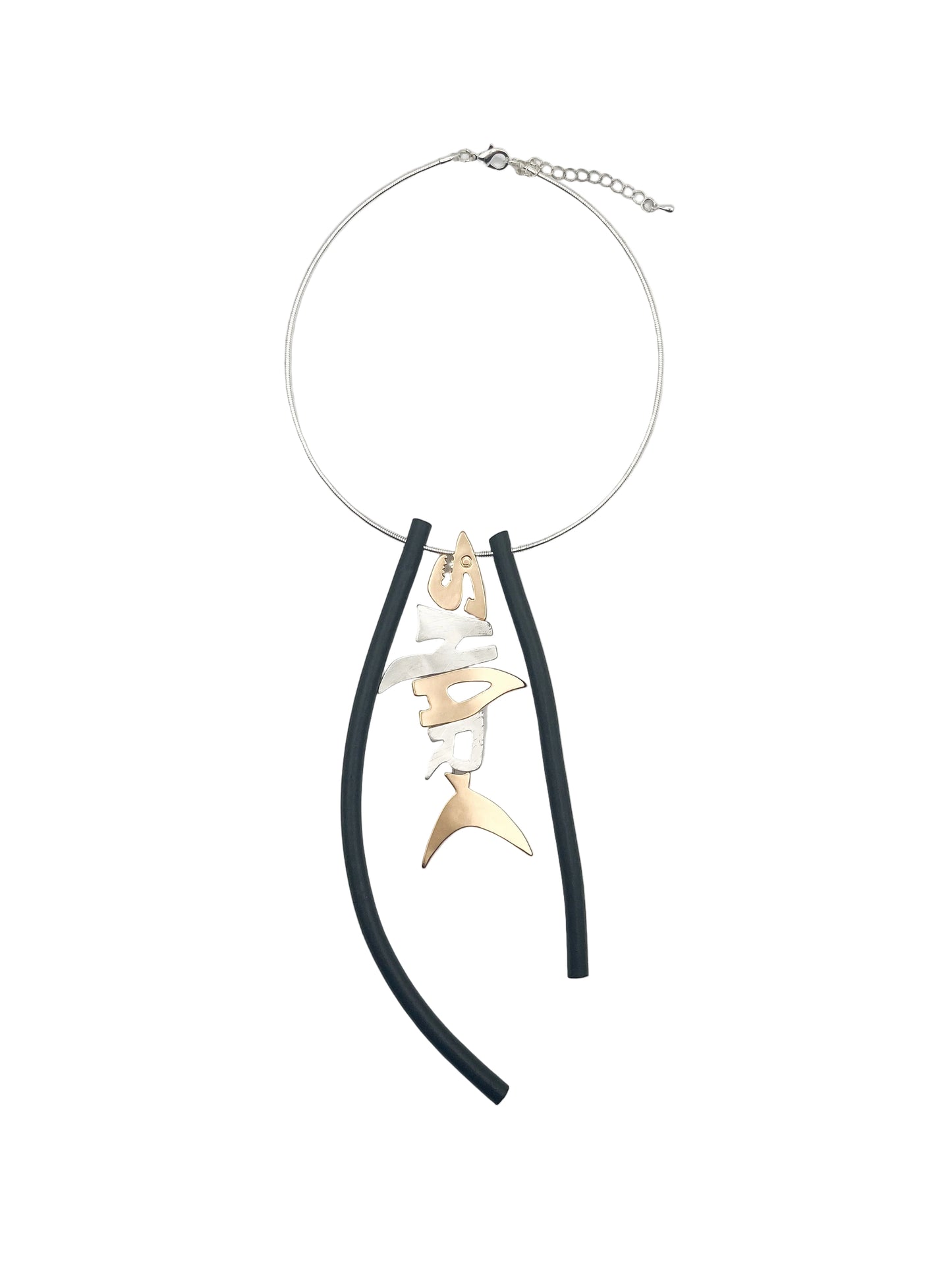 Circle pendant necklace