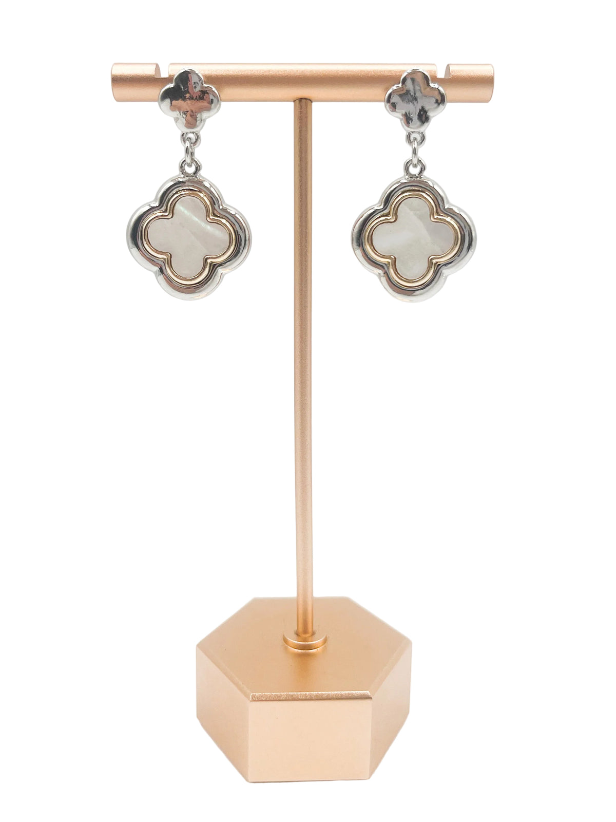 Quatrefoil Dangle earrings