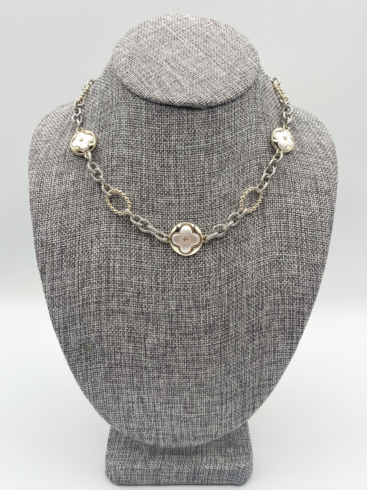 Quatrefoil Pendant Necklace