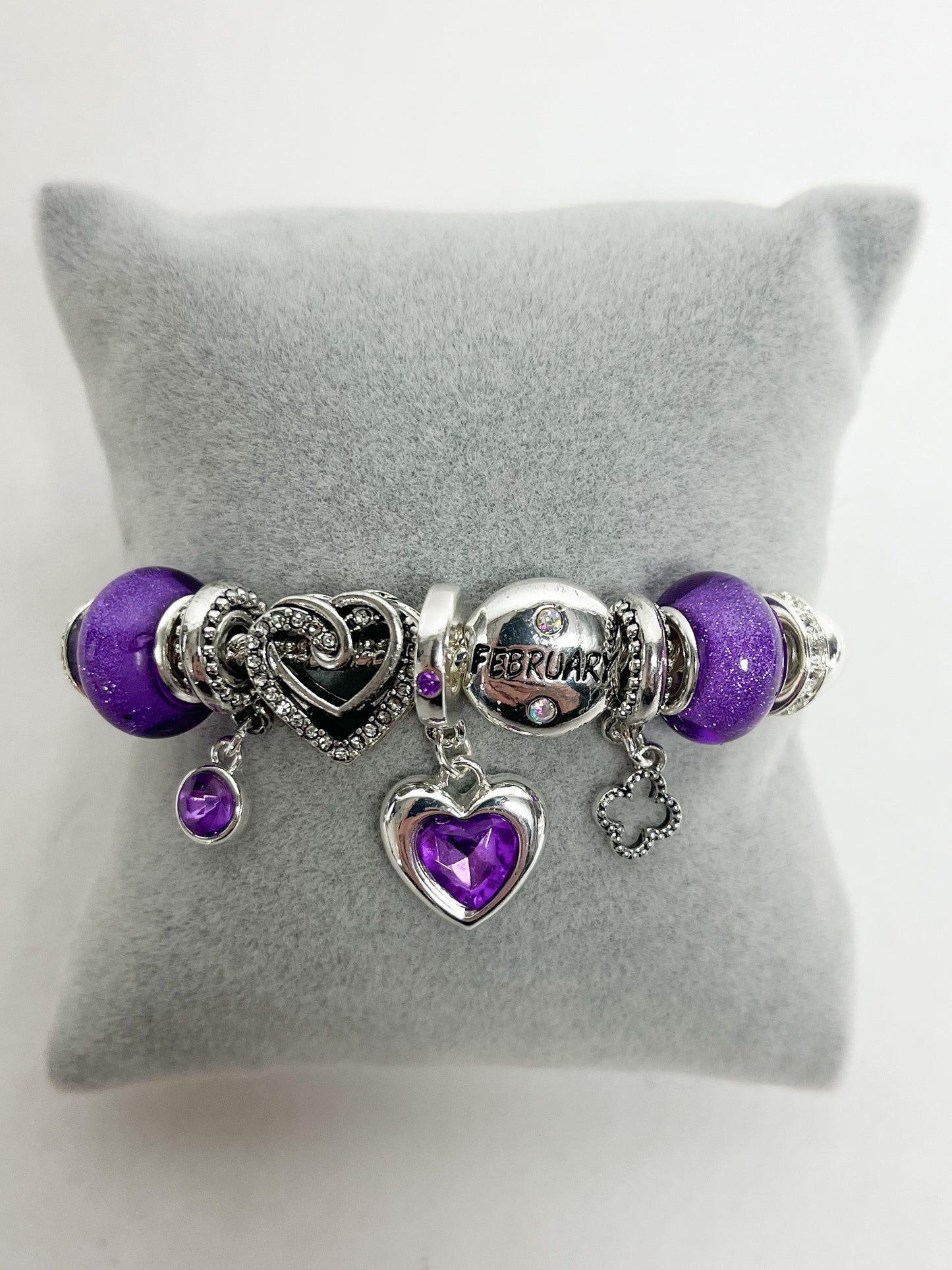 Purple charm pendant bracelet