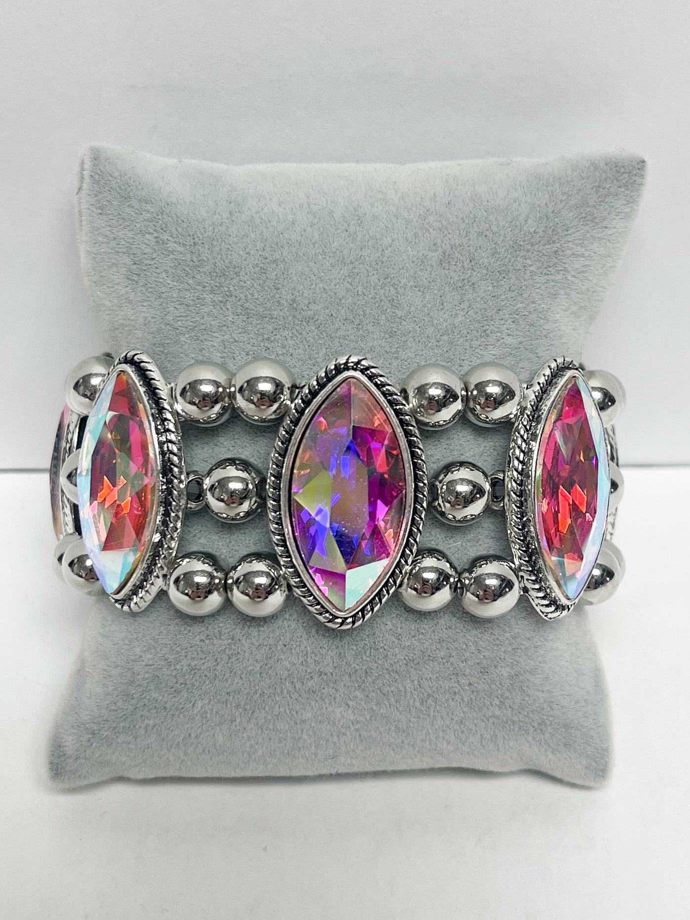 Oval stretch bracelet