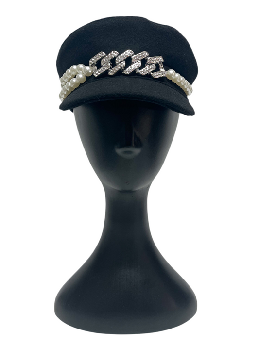 Chain and Pearl hat