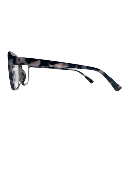 Reading glasses (+4.00)