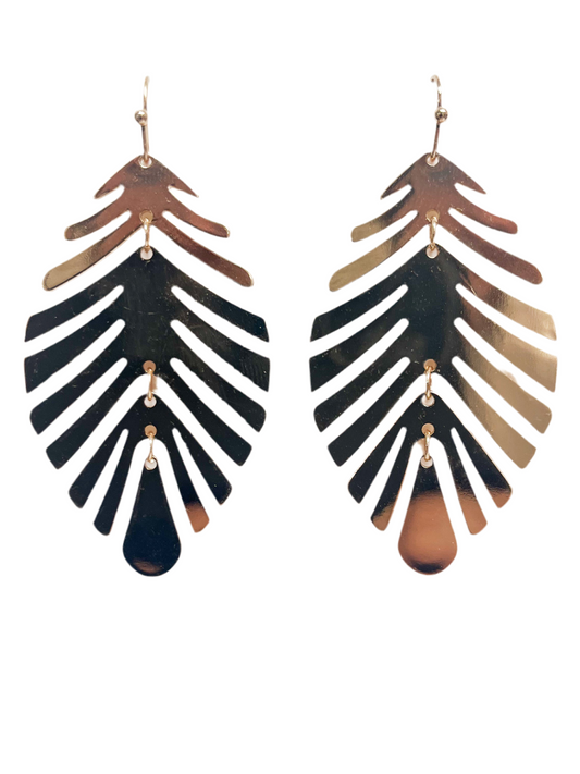 Oval feather earrings