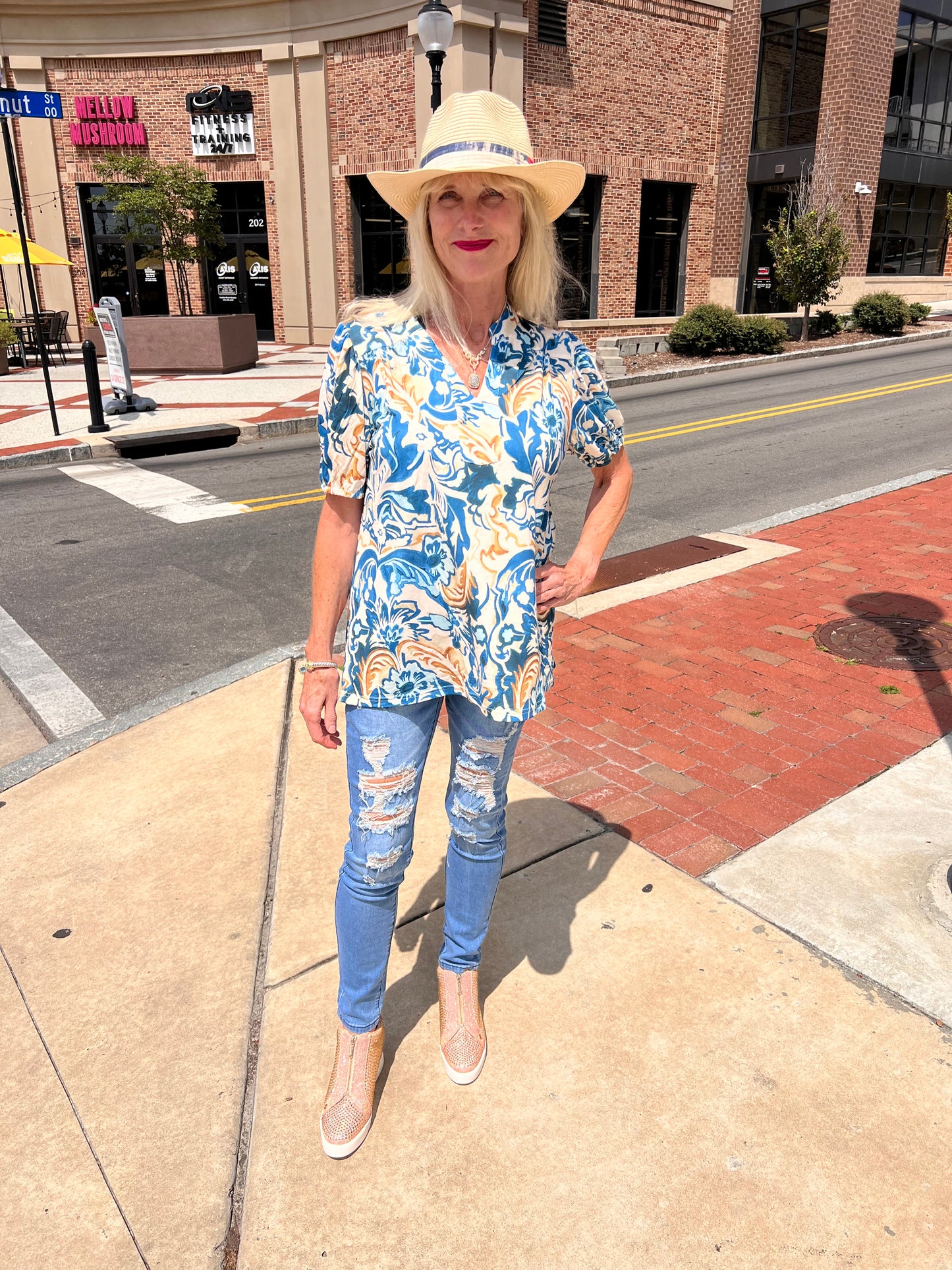 Blue floral top