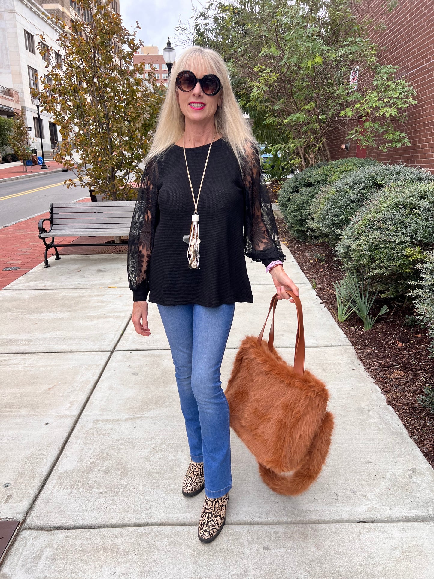 Long Sleeve Top w/Lace Sleeves