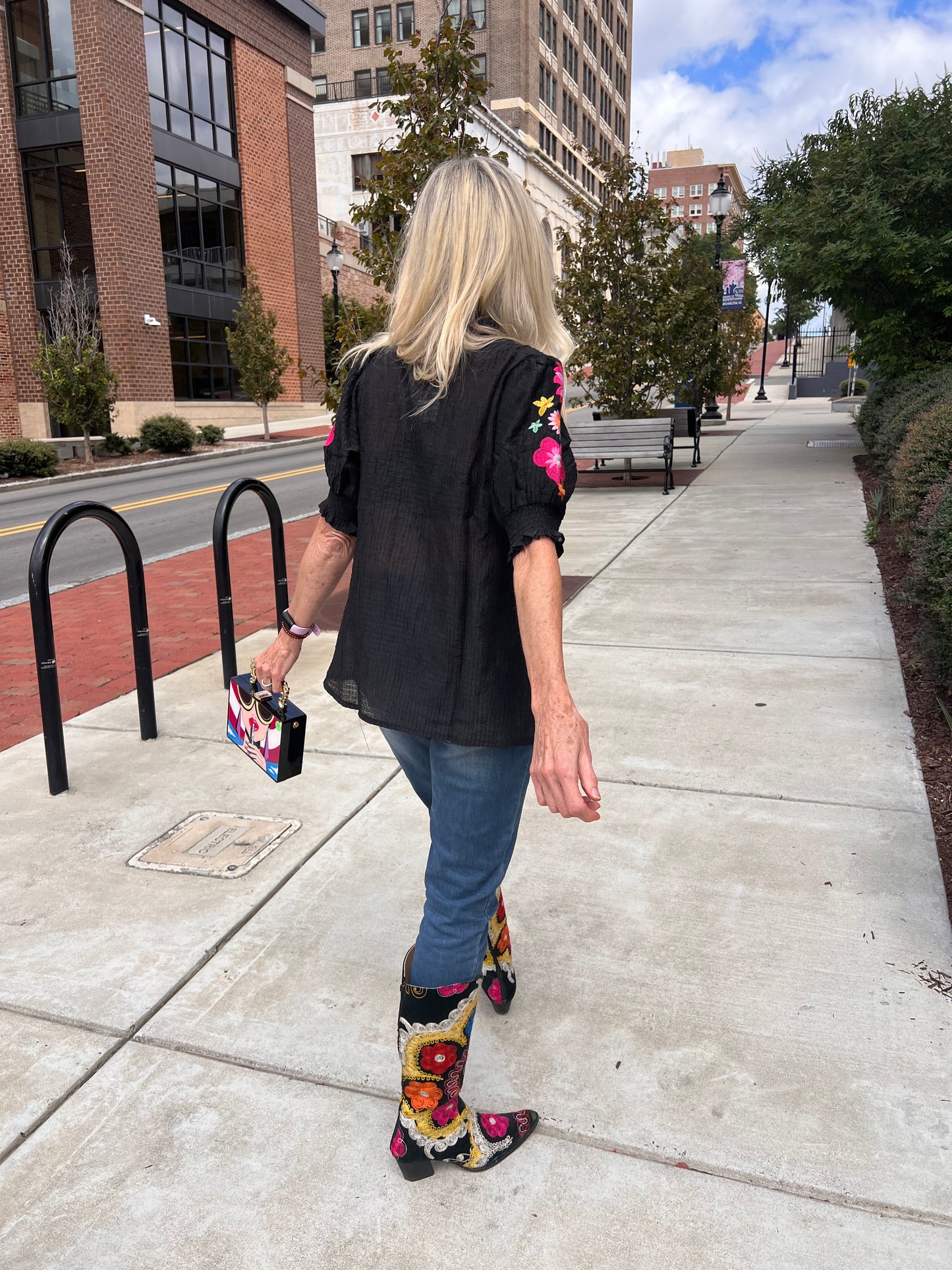 Multicolored floral flutter top