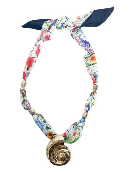 Gold sea pendant necklace