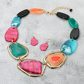Geometric Chunky Statement Necklace