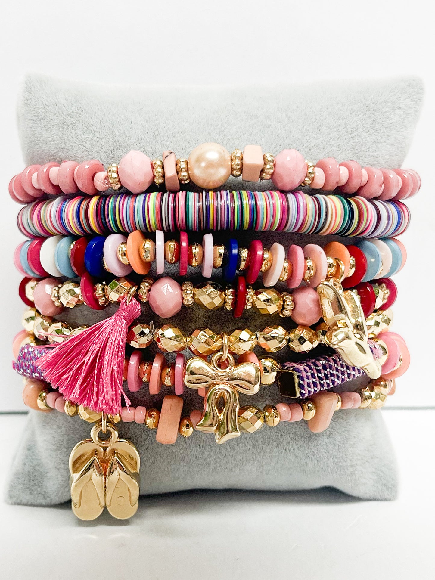 Multicolored pink charm stretch bracelet