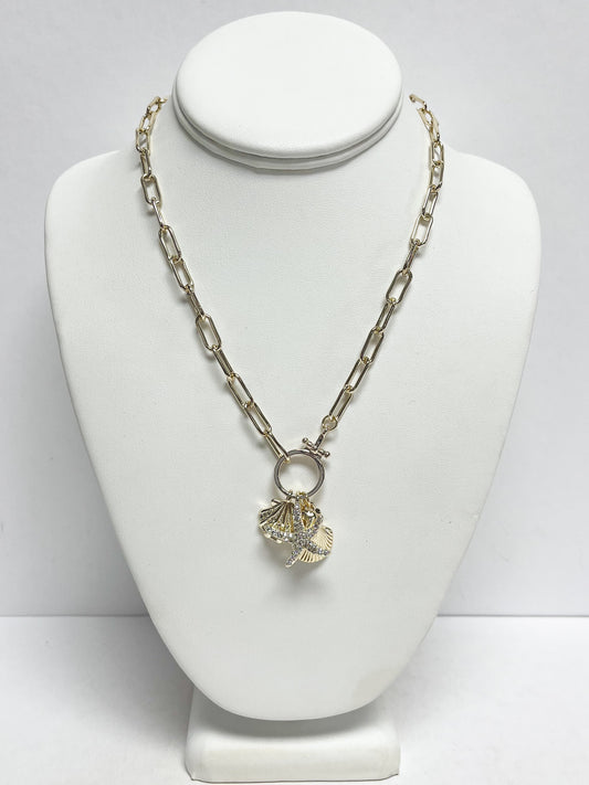 Beachy Pendant Chain Necklace