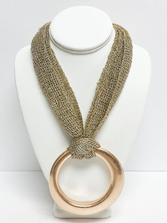 Gold Circle Pendant Necklace