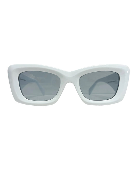 White rectangle glasses