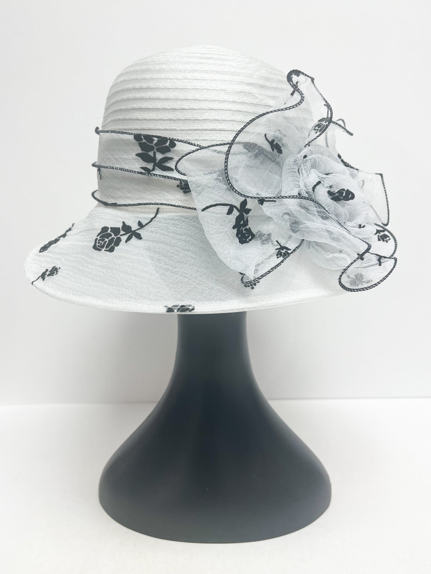 White floral hat