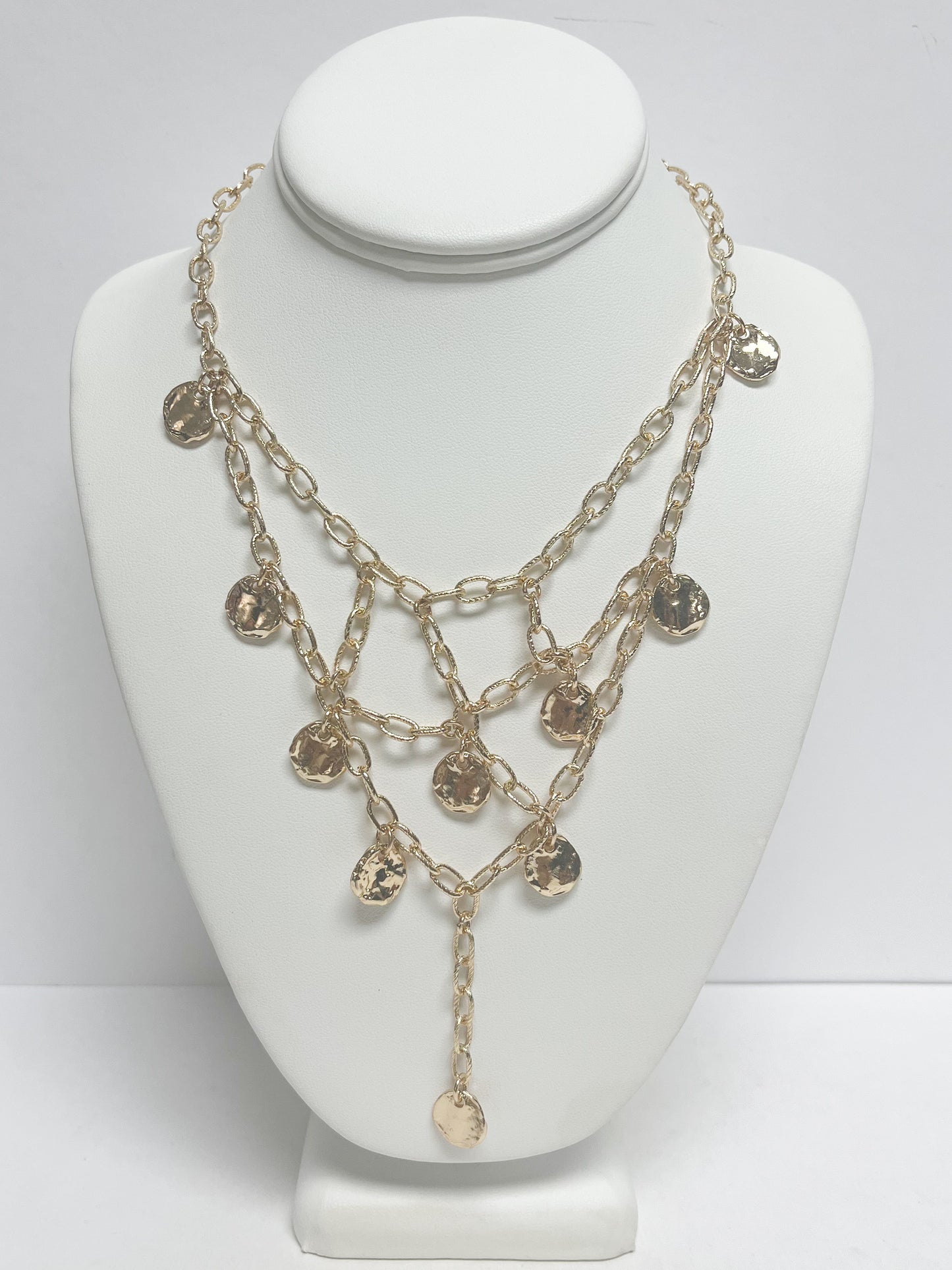 Hammered gold pendant chain necklace