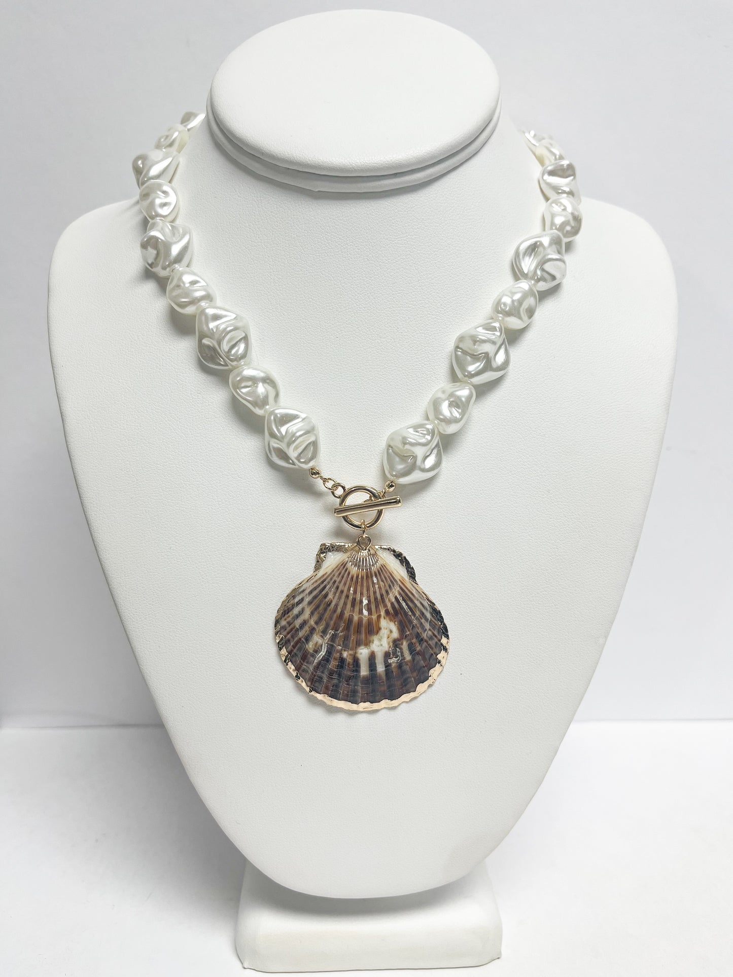 Sea pendant necklace