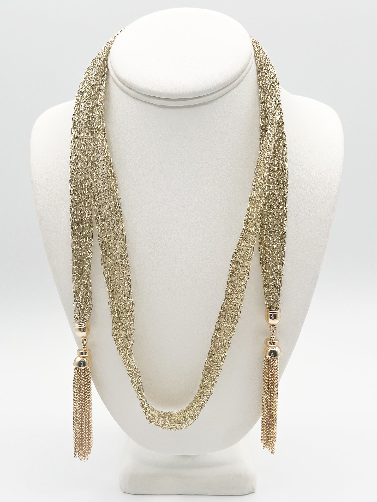 Chainmail tassle necklace