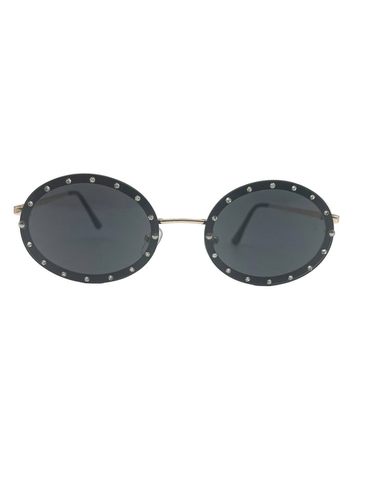 Oval sunglasses