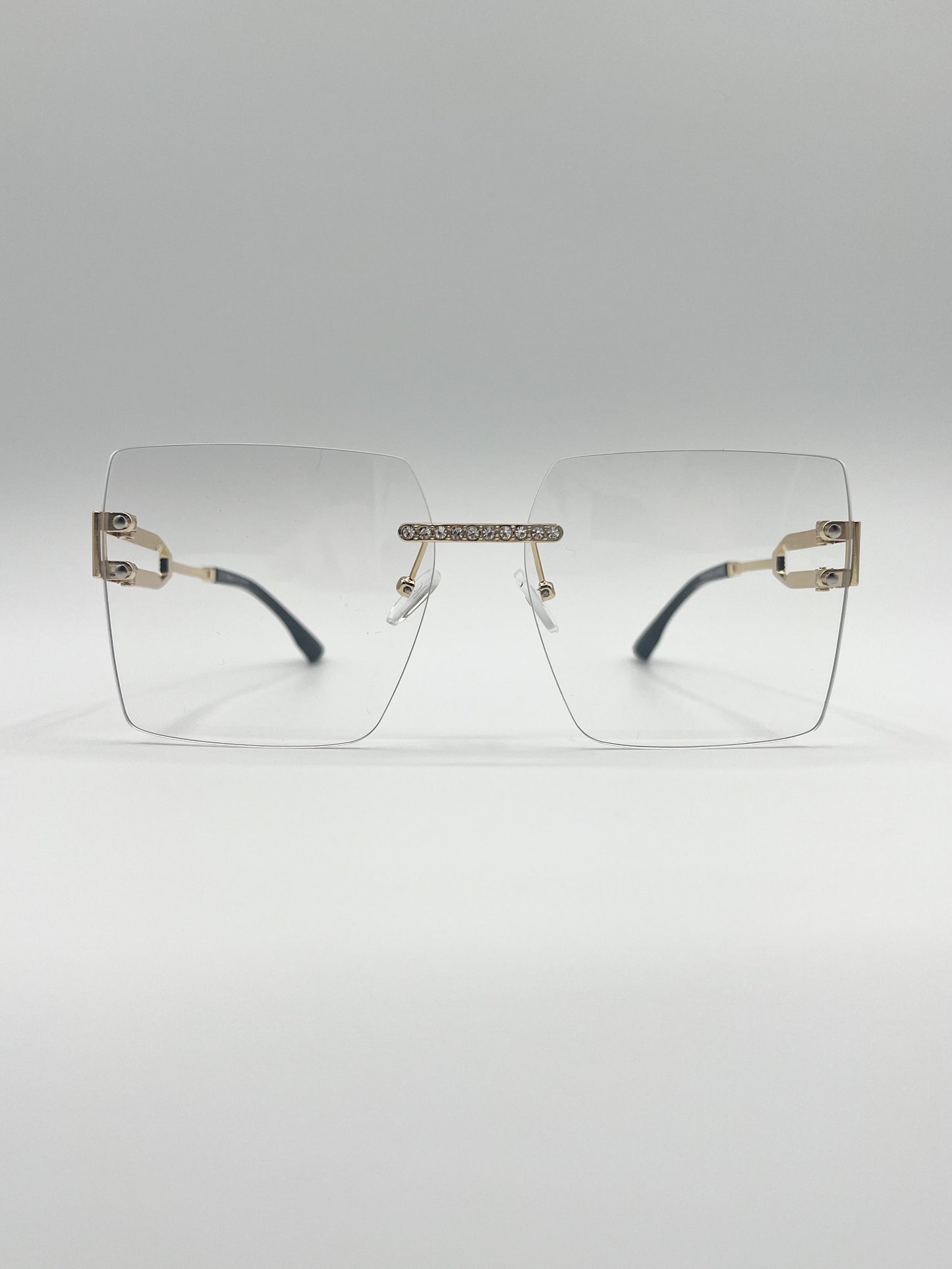 Clear glasses