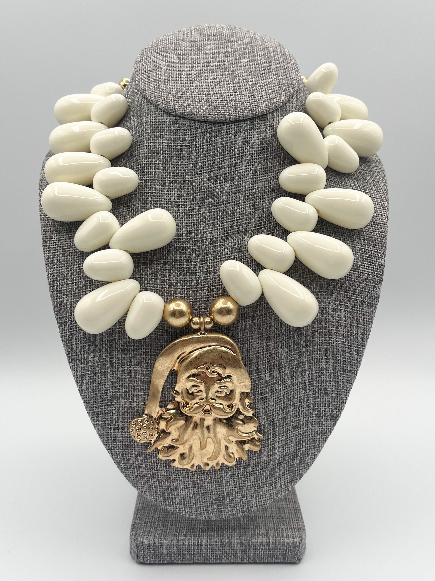 Fall time cluster necklace