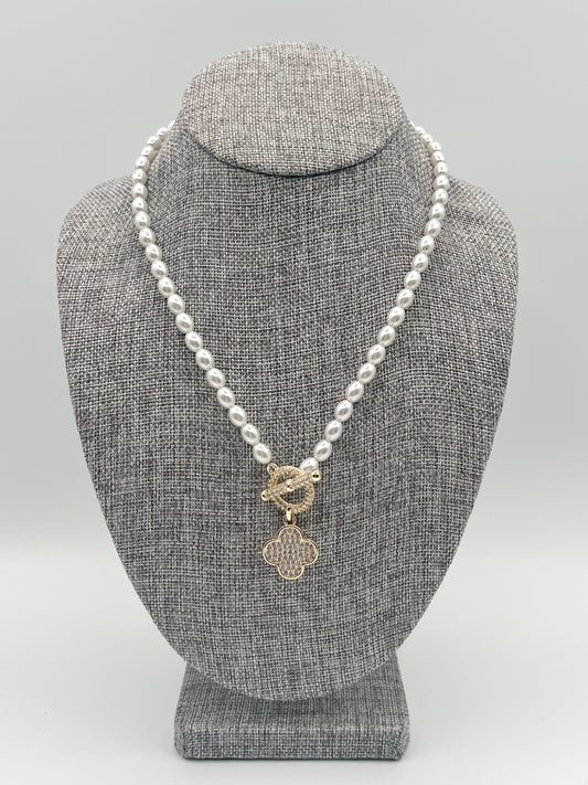 Quatrefoil Pendant Necklace