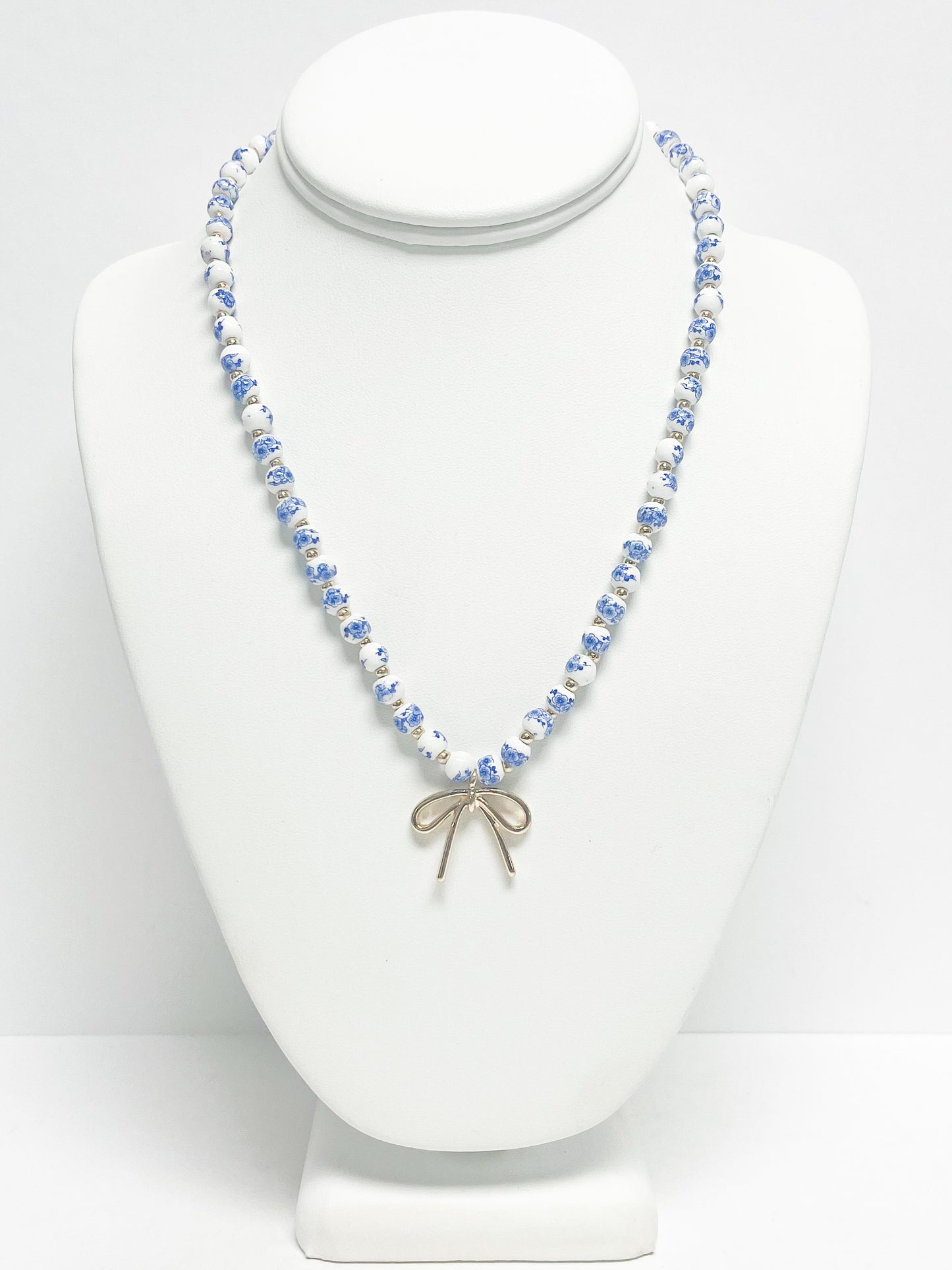 18"L Metal Bow Ball Beaded Necklace