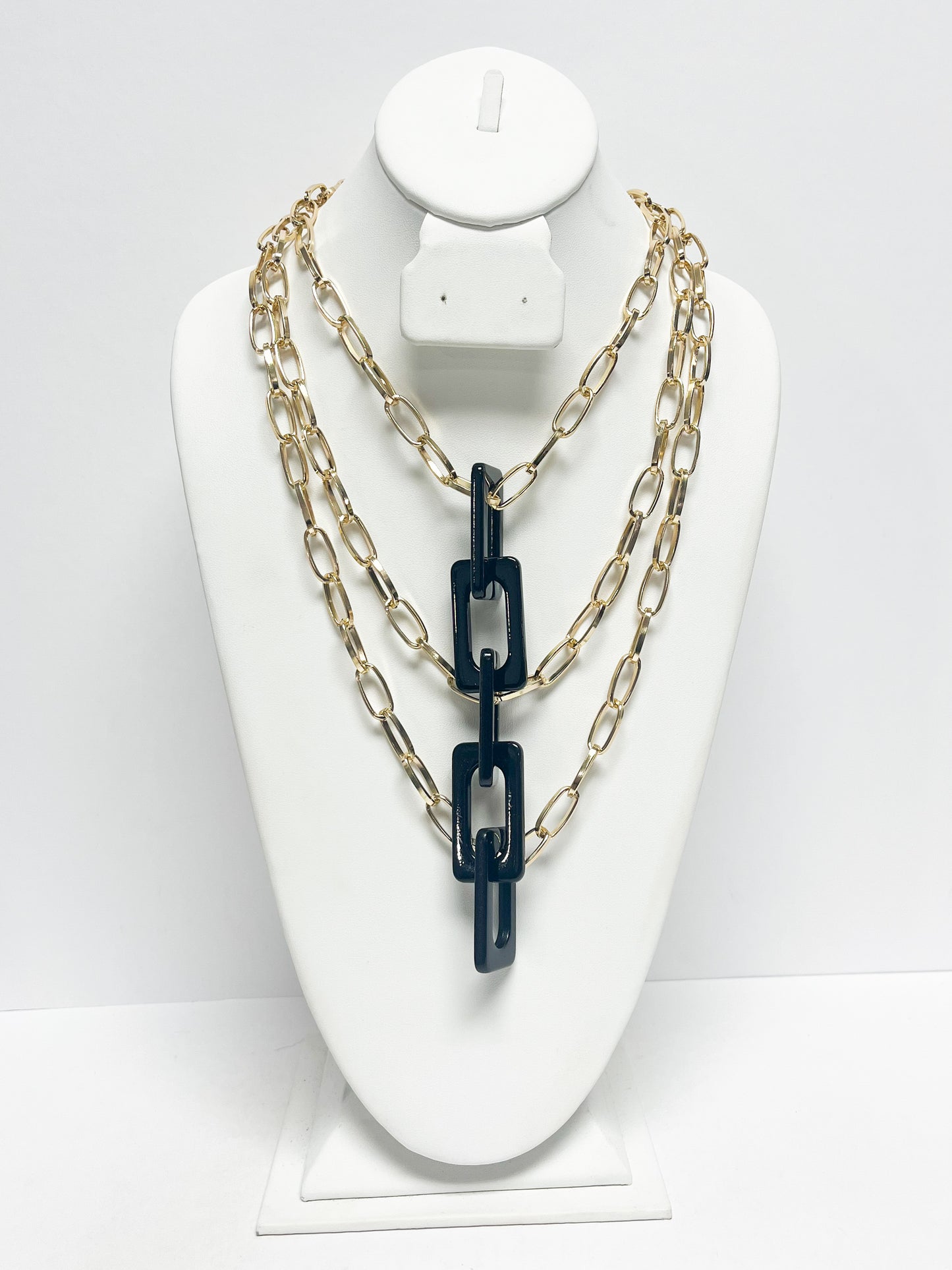 Layered multiple chain necklace