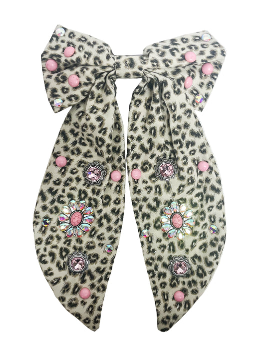 Printed pink stone bow