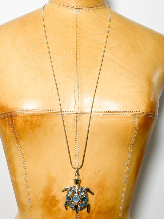 Fun water long necklace