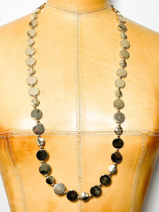 Circle pendant long necklace